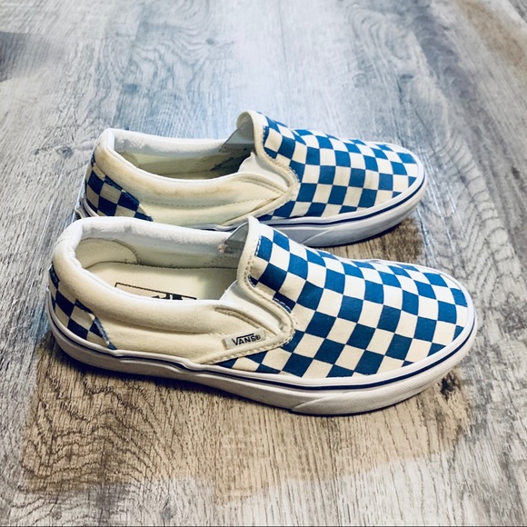 vans blue and white checkered